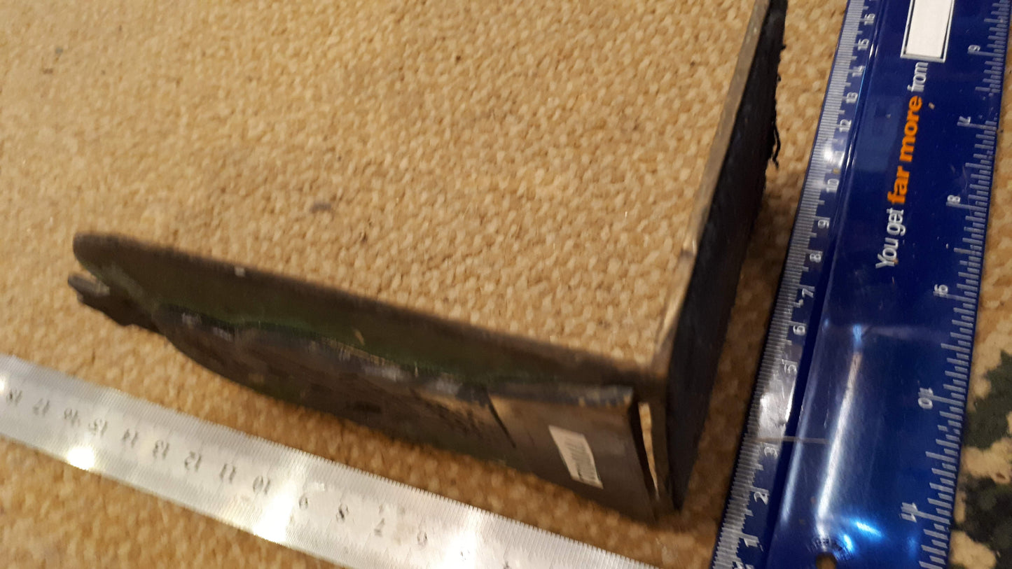 Judaica books metal holder [JUD10111]