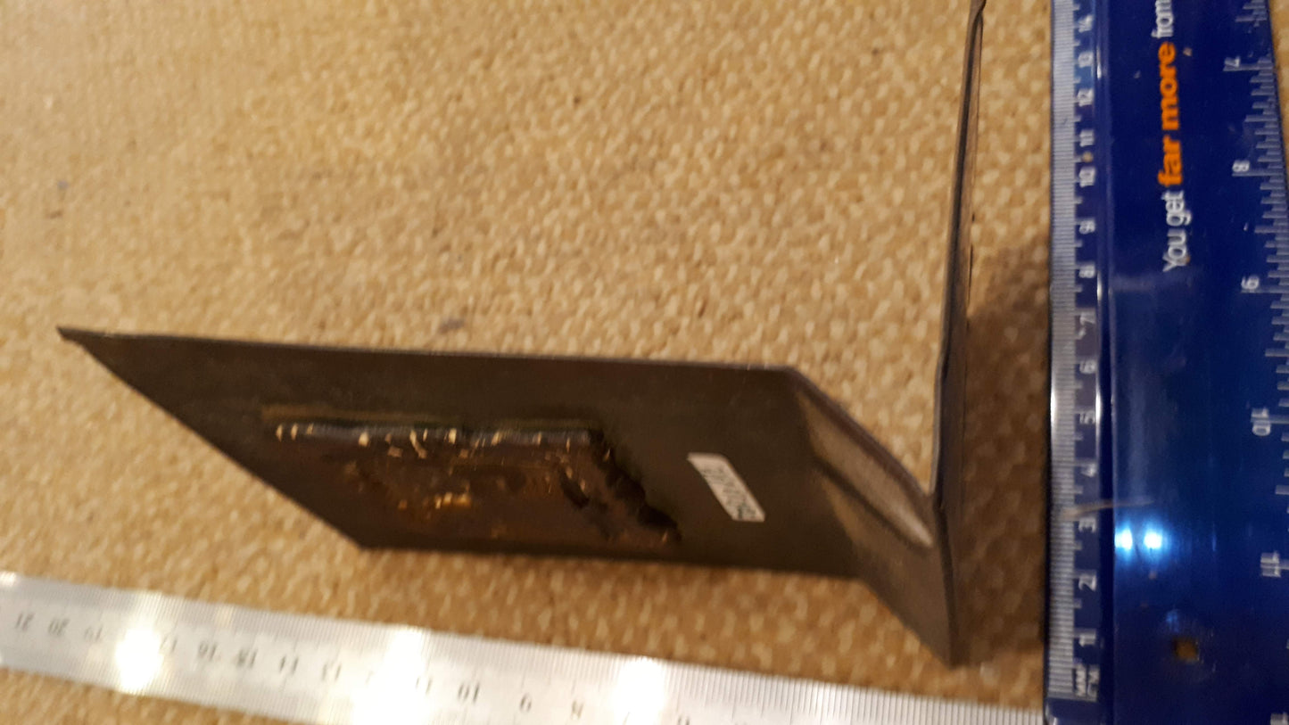 Judaica books metal holder [JUD10112]