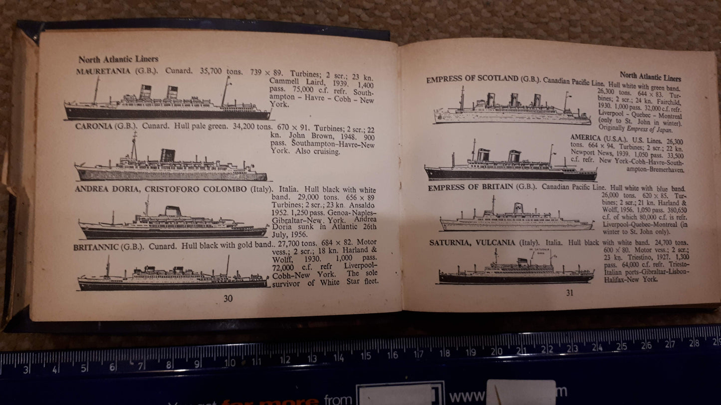 Ships & the sea dumpy old book [BOK10130]