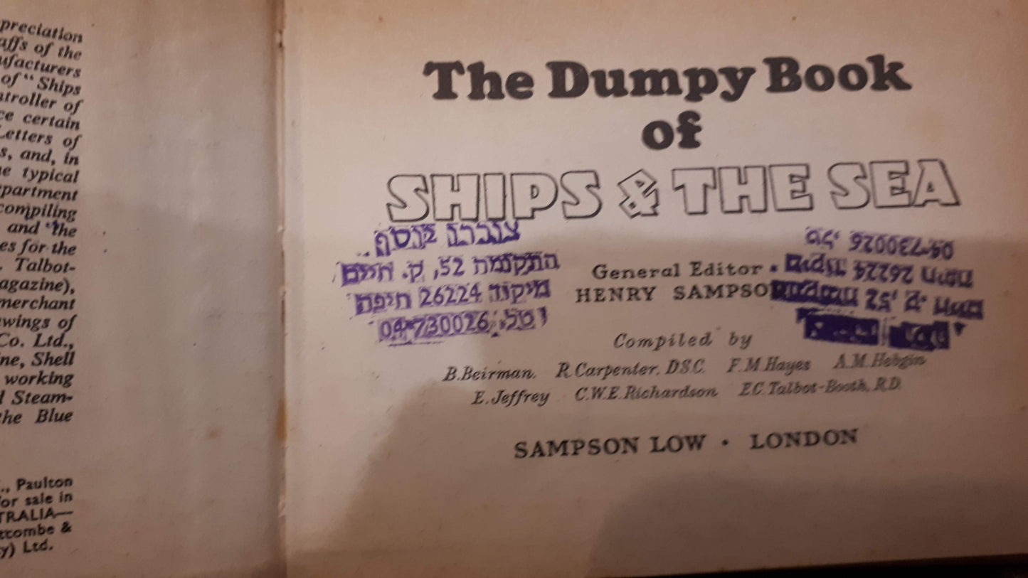Ships & the sea dumpy old book [BOK10130]