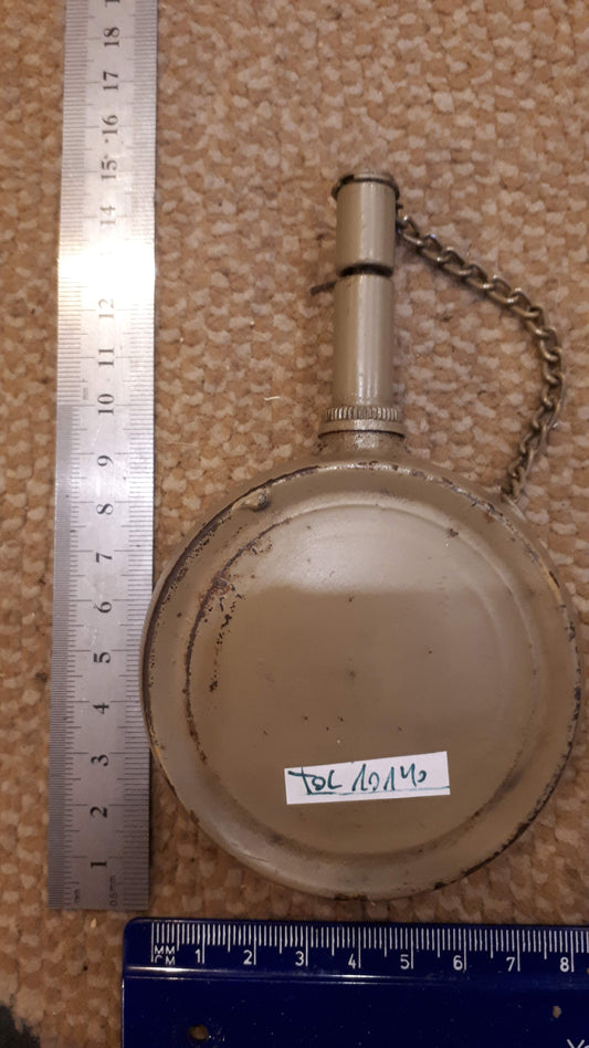 Army Oil metal old bottle [TOL10140]