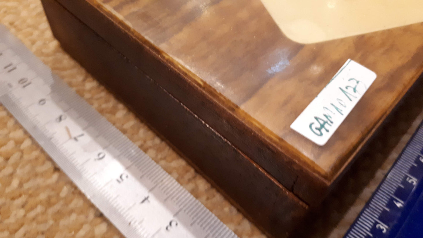 Old 2x playing Cards in wooden box [GAM10173]
