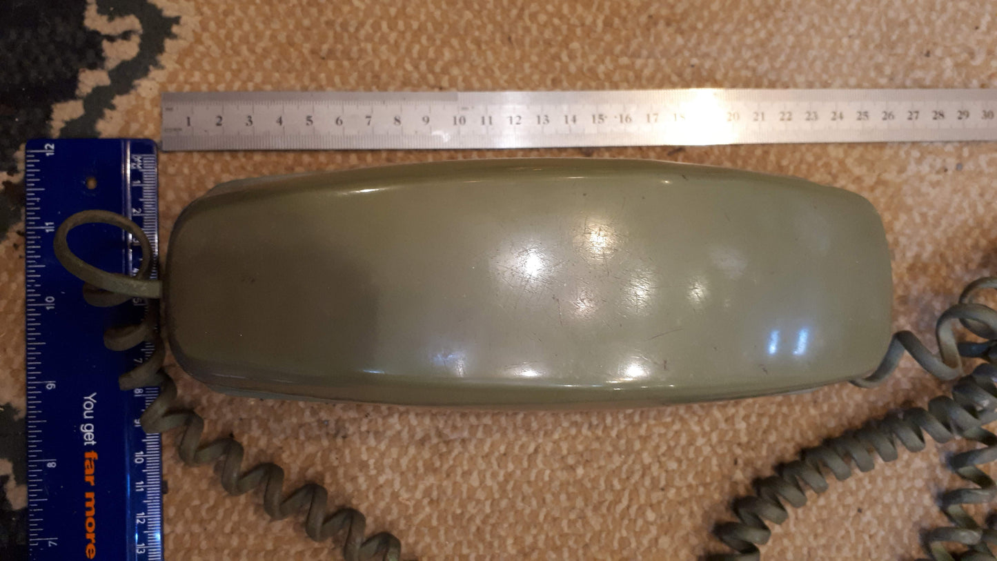 Vintage Telephone analogn green old [INS10184]