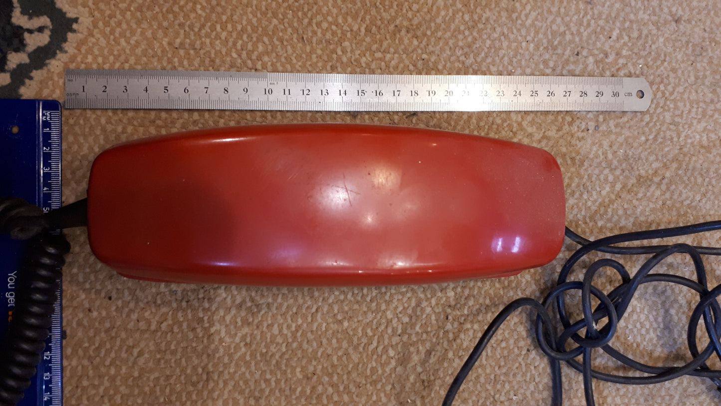 Vintage Telephone analogn red old [INS10185]