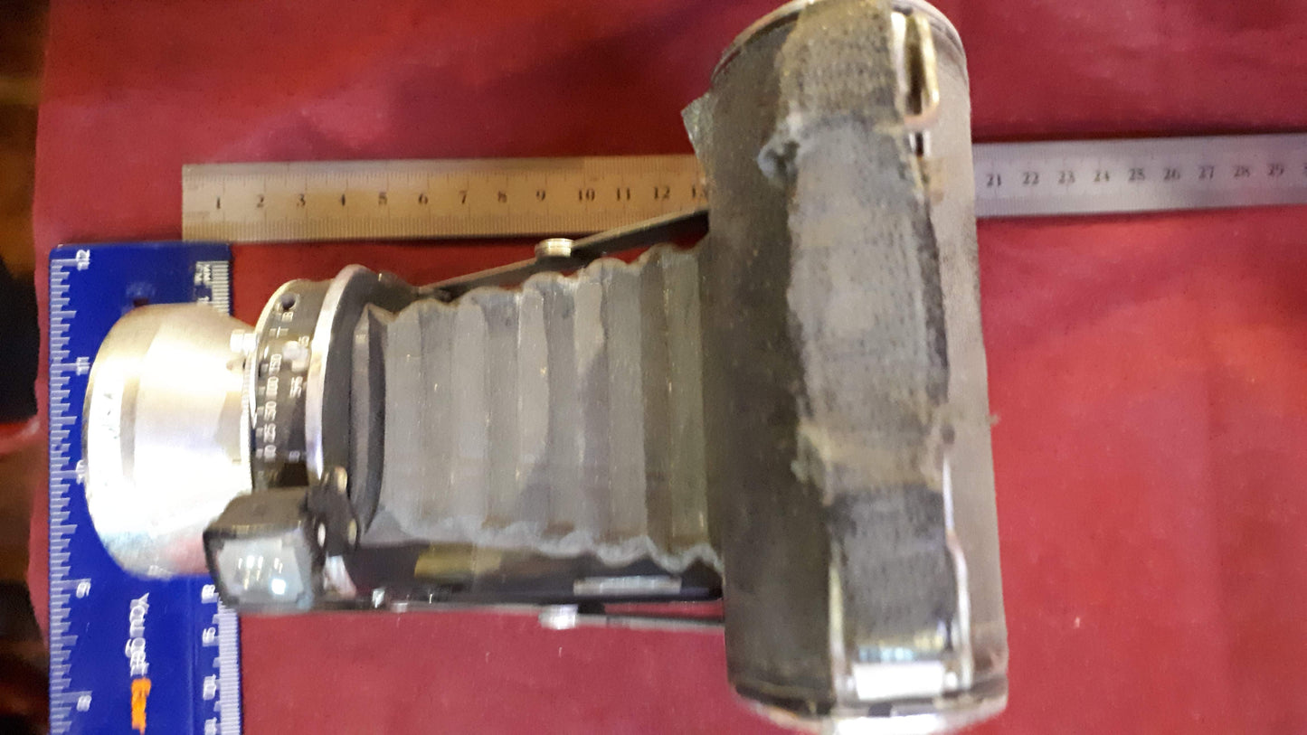 Antique accordion camera ~1915 [INS10200]