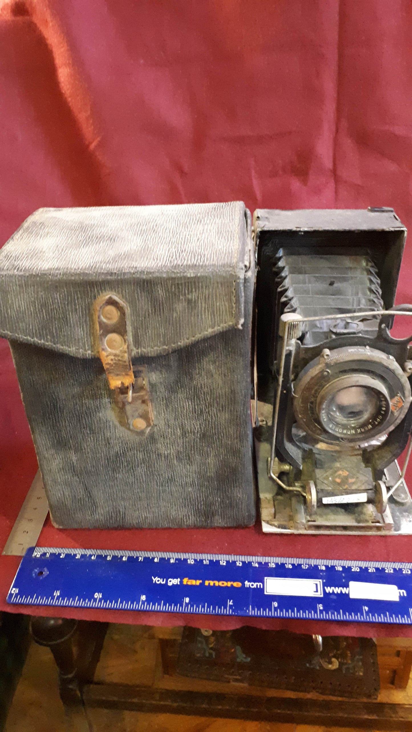Antique accordion camera ~1915 [INS10206]