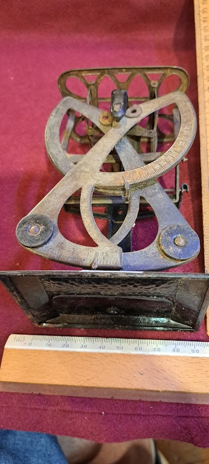 Antique postal weight - Rare [INS10239]