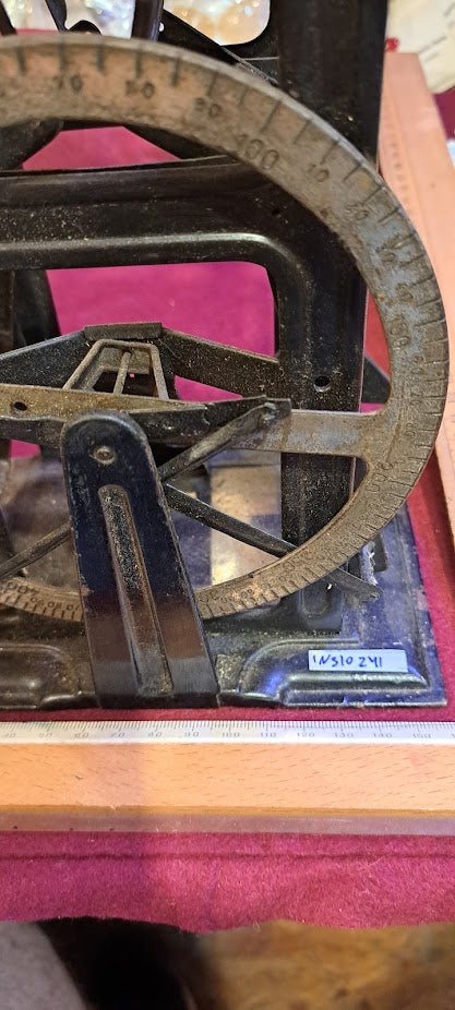 Antique postal weight - Rare [INS10241]