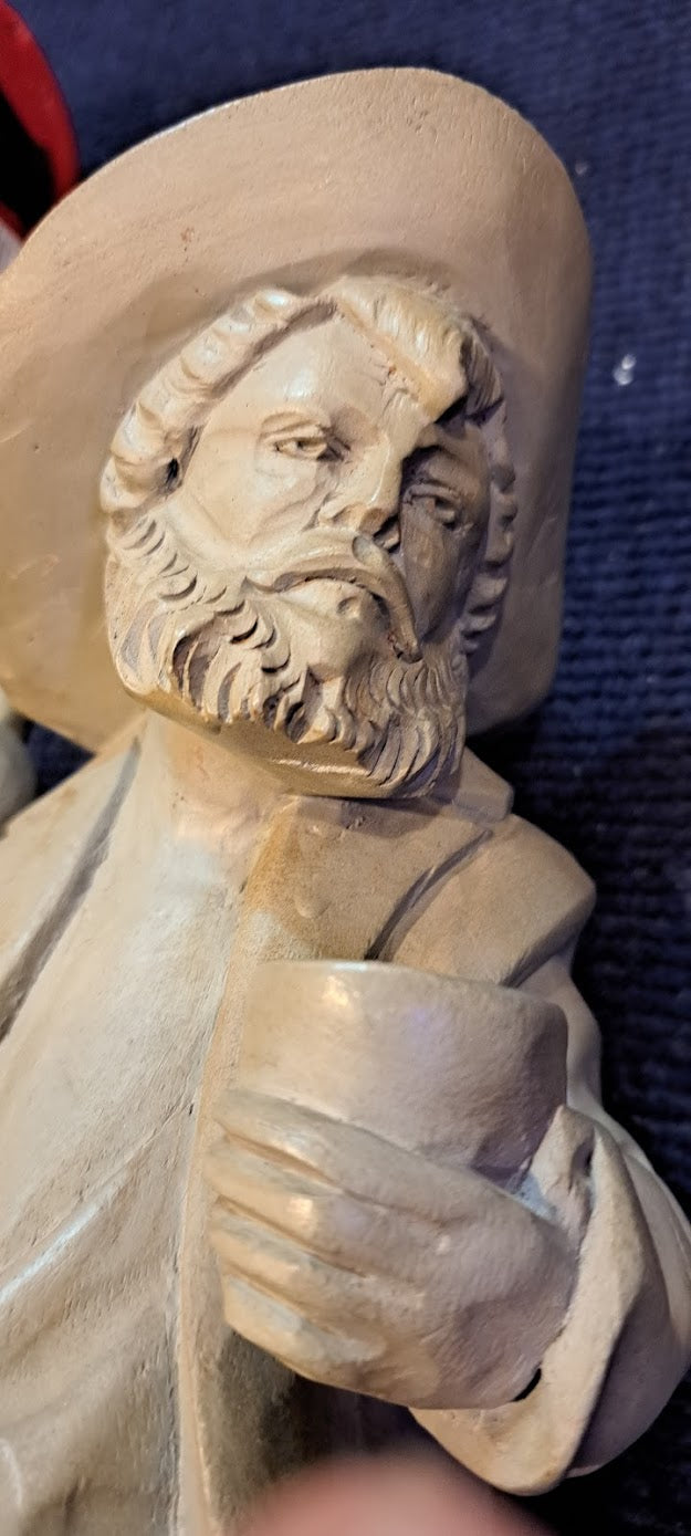 Vintage Pair of wooden men handworke sculptures [ART10163]