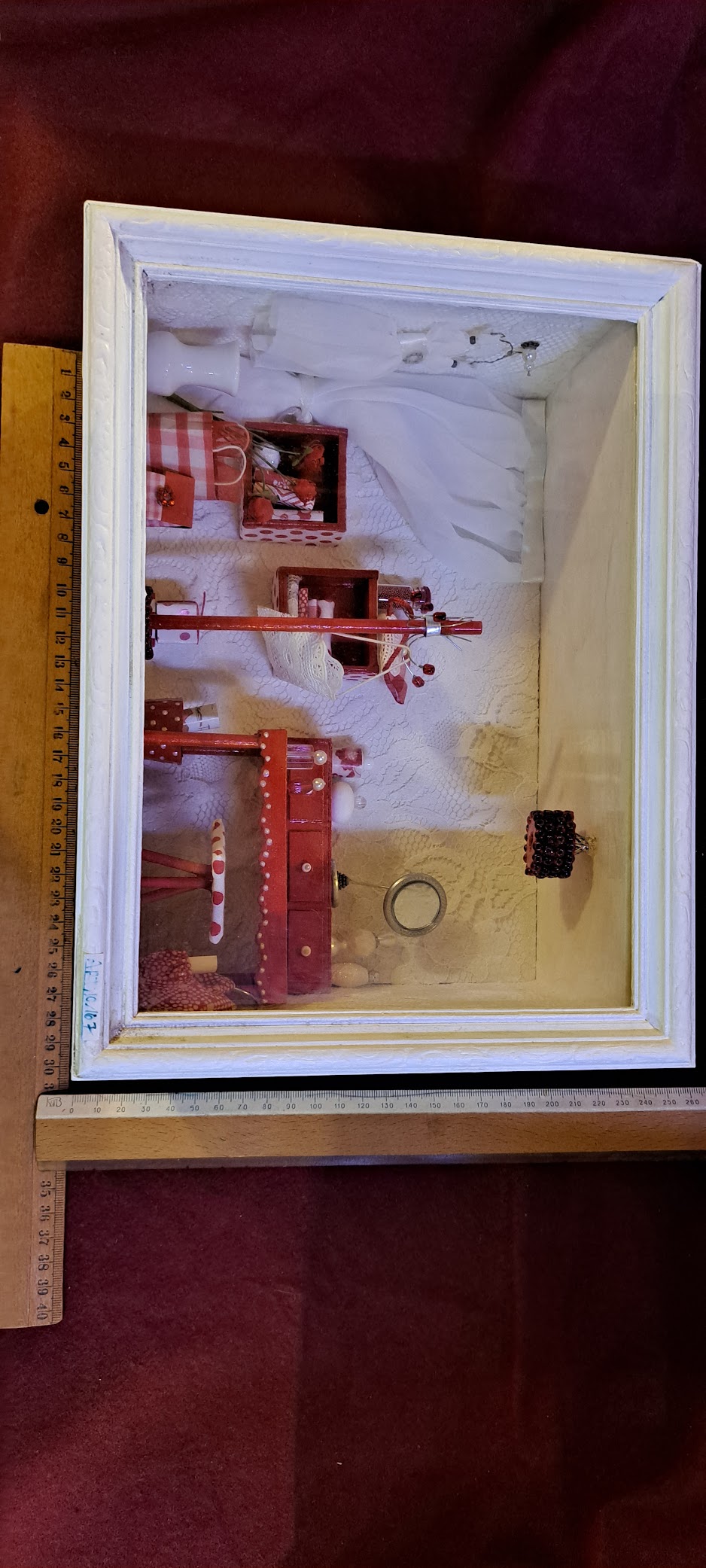 Miniature handmade art in box [ART10167]