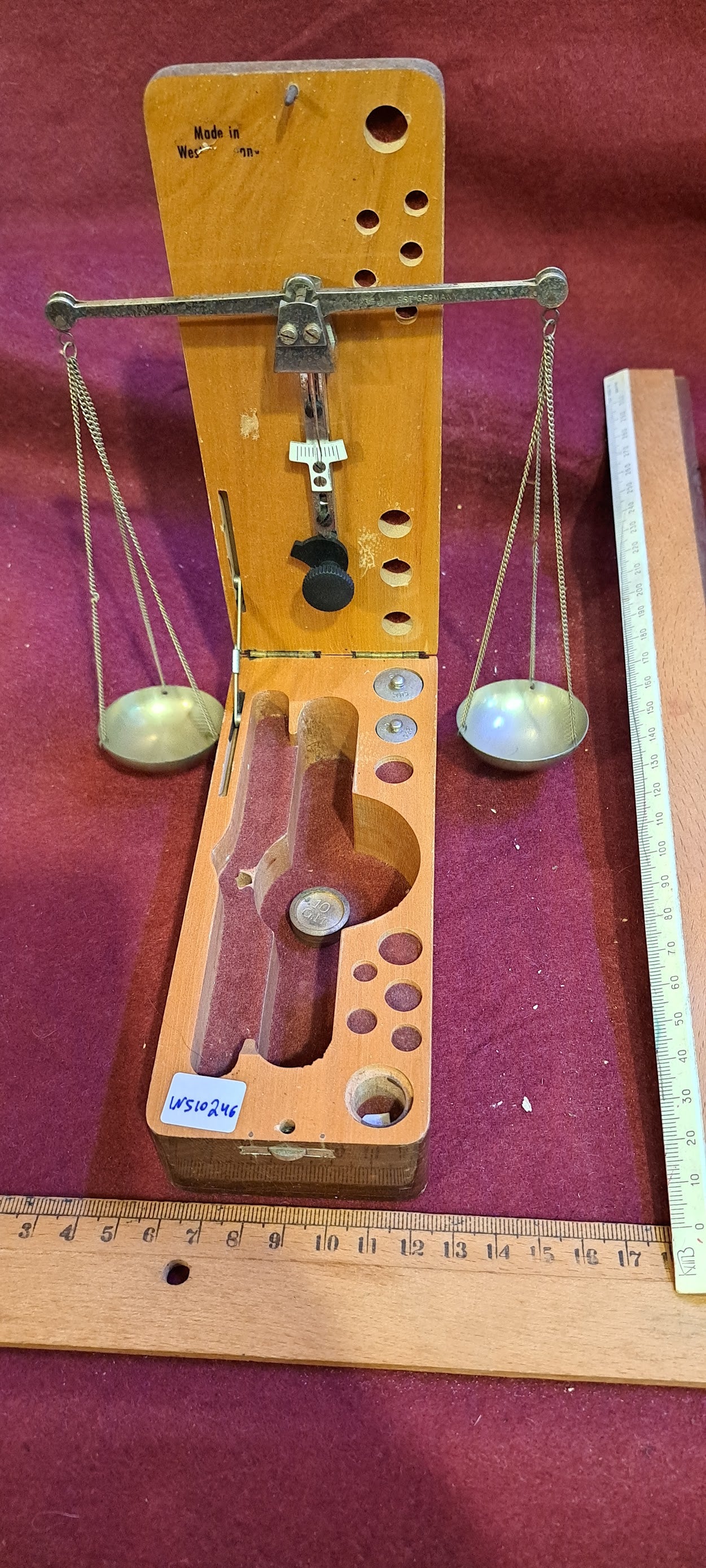 Antique Libra fine weight [INS10246]