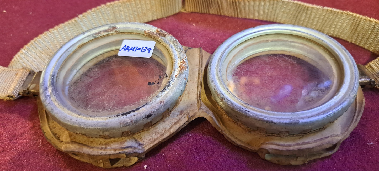 Army old Dust binoculars [ARM10139]