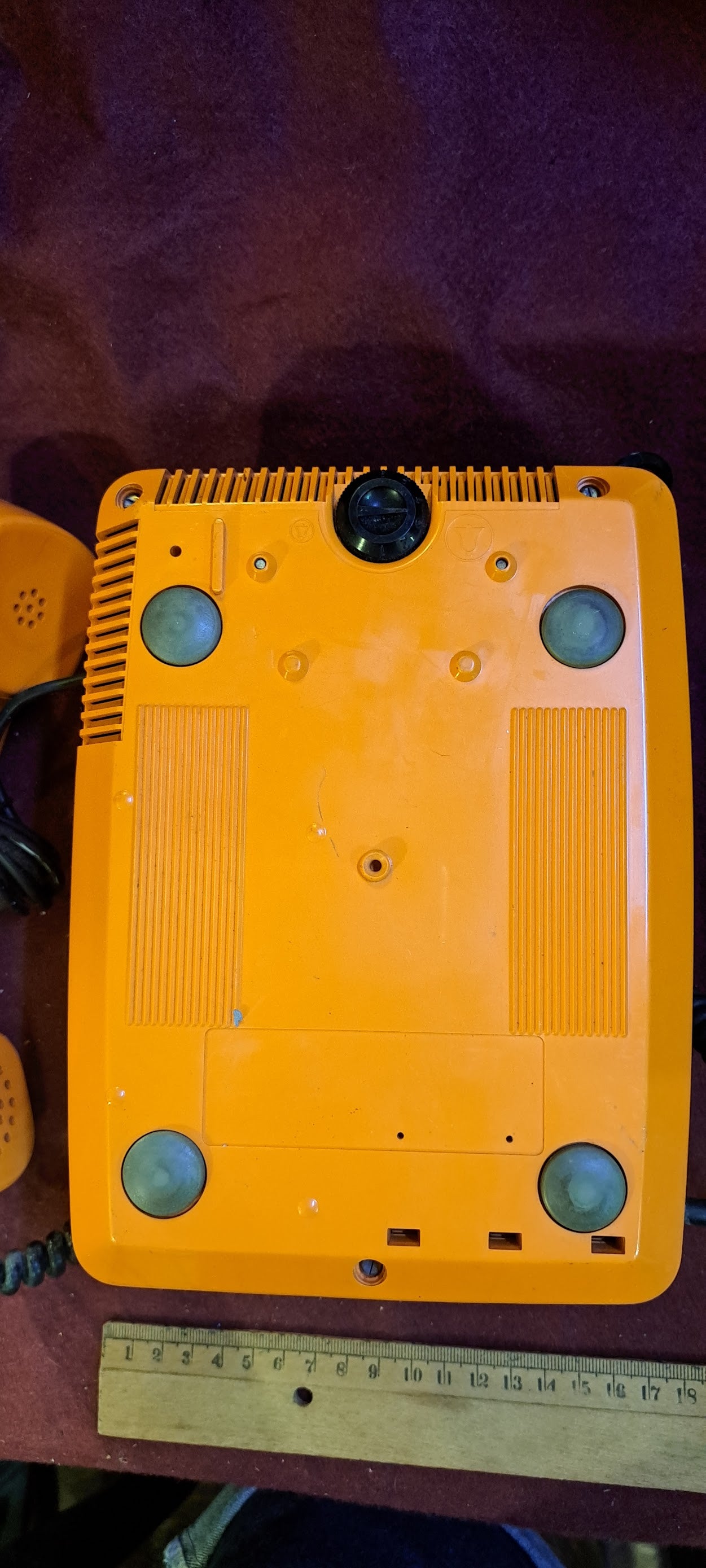 Vintage Telephone analog orange [INS10256]