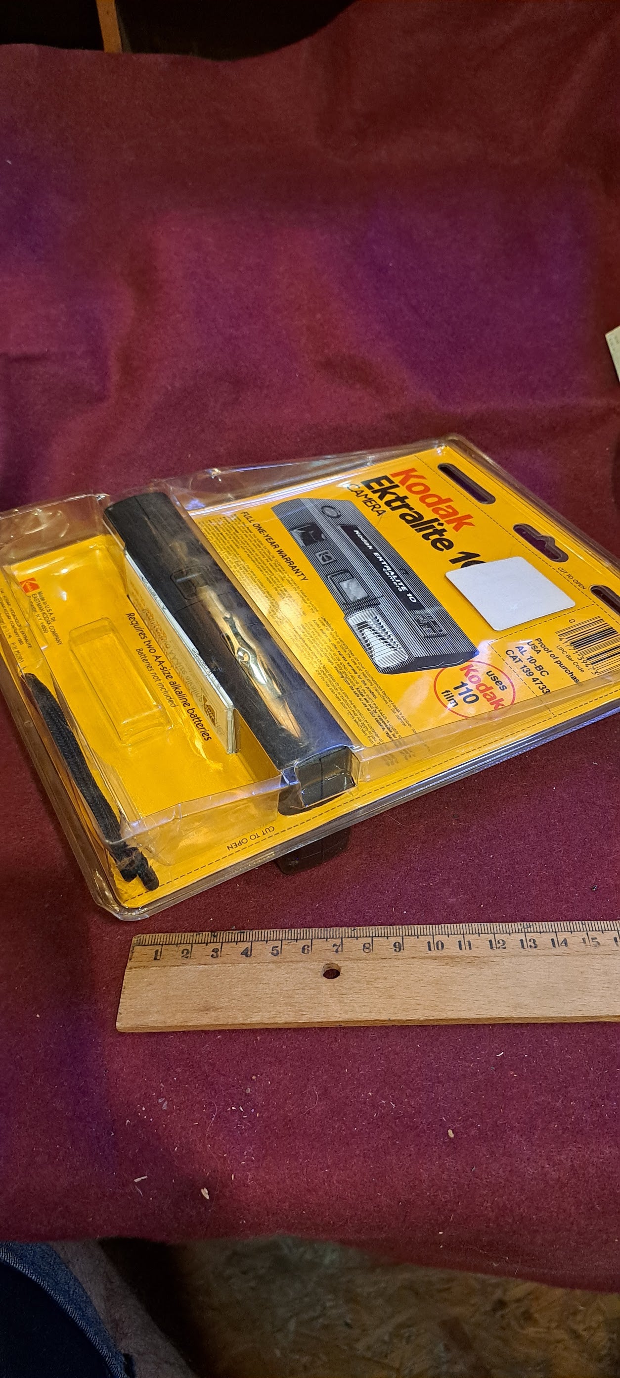 Vintage pocket Kodak film Camera [INS10268]