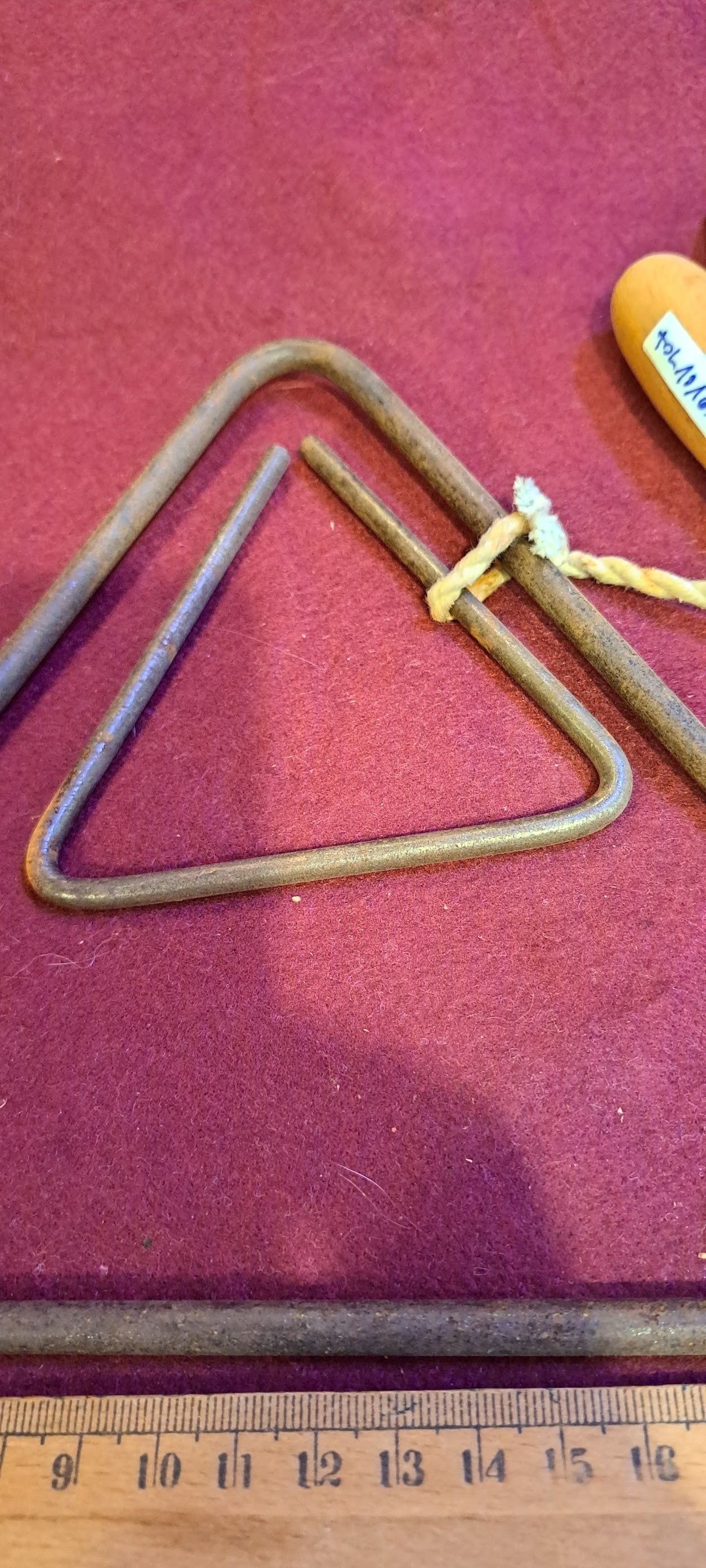 Vintage Musical Instrument Triangle [TOL10165]