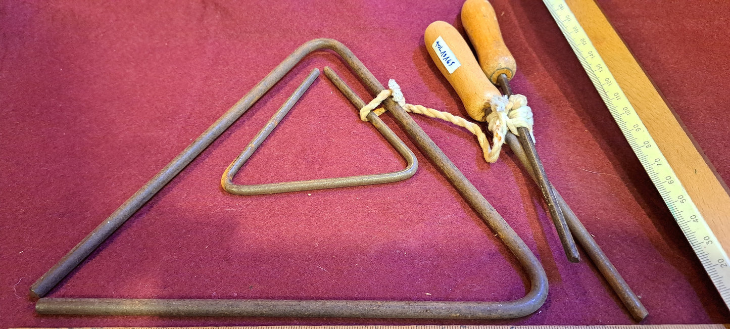 Vintage Musical Instrument Triangle [TOL10165]