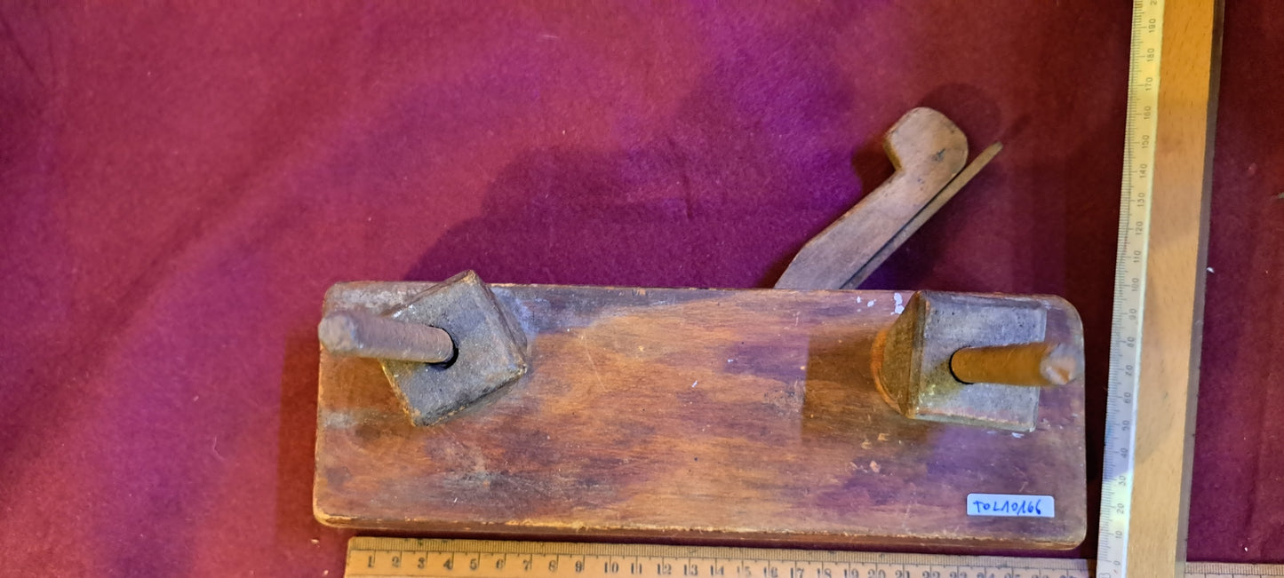 Vintage Carpenters wood runoff clamps [TOL10166]