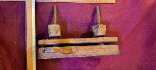 Vintage Carpenters wood runoff clamps [TOL10166]