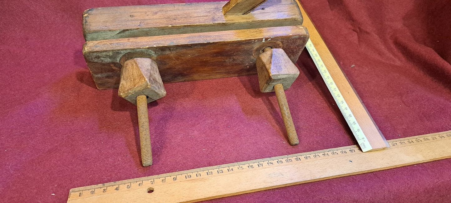 Vintage Carpenters wood runoff clamps [TOL10166]