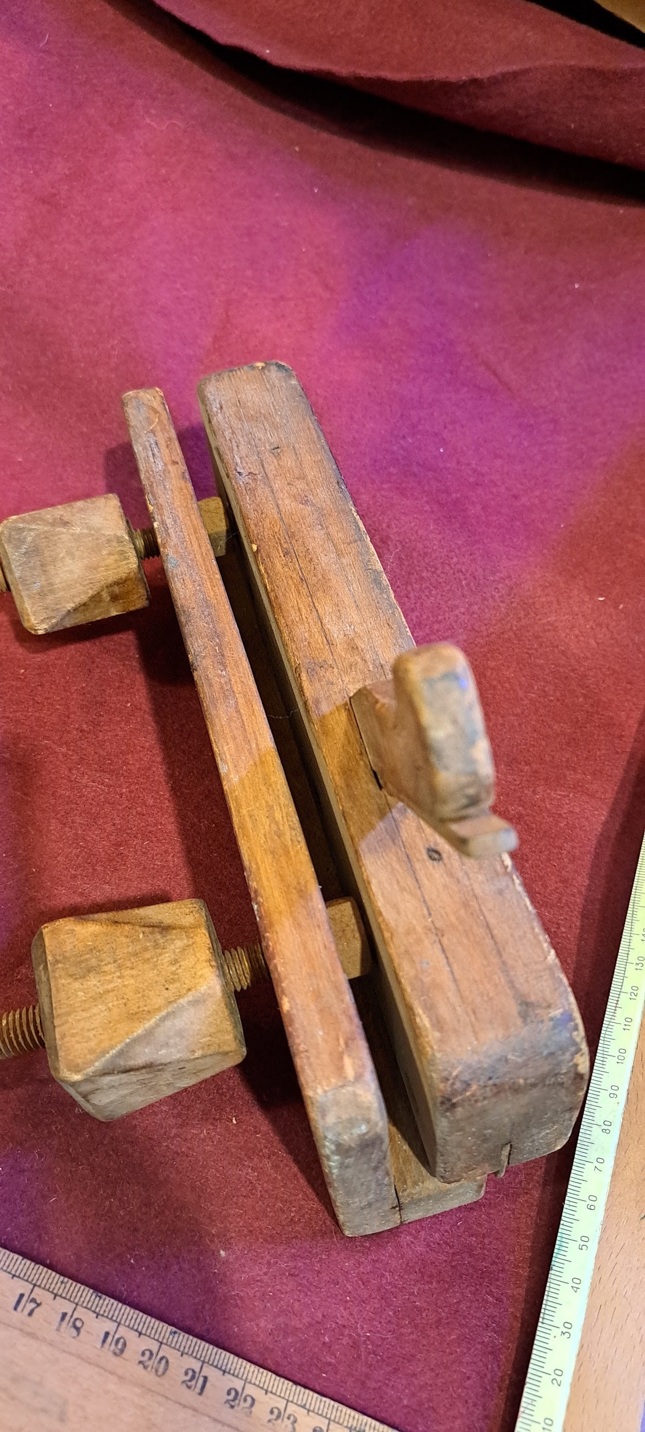Vintage Carpenters wood runoff clamps [TOL10166]