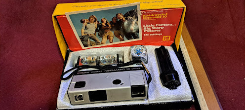 Vintage Kodak pocket Camera [INS10270]
