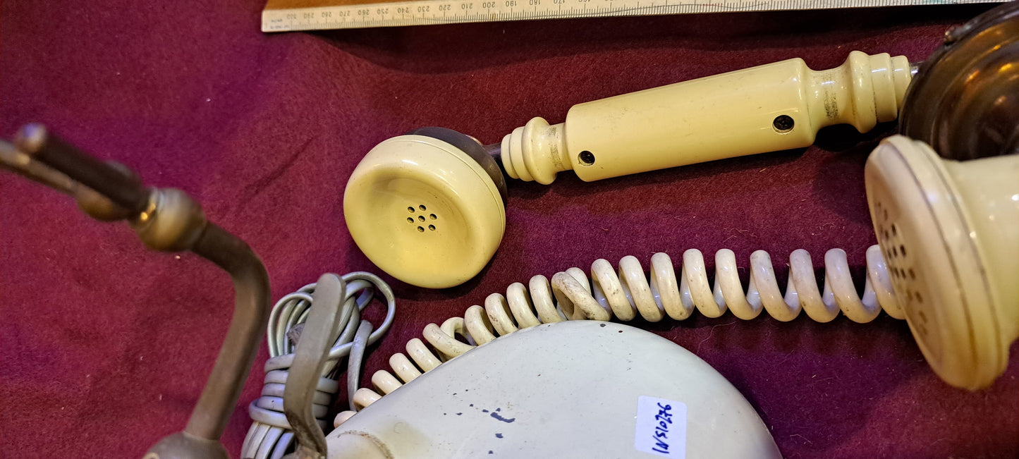 Vintage anaolg Telephone [INS10276]