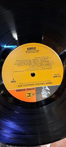 Frank Sinatra record [ENT10176]