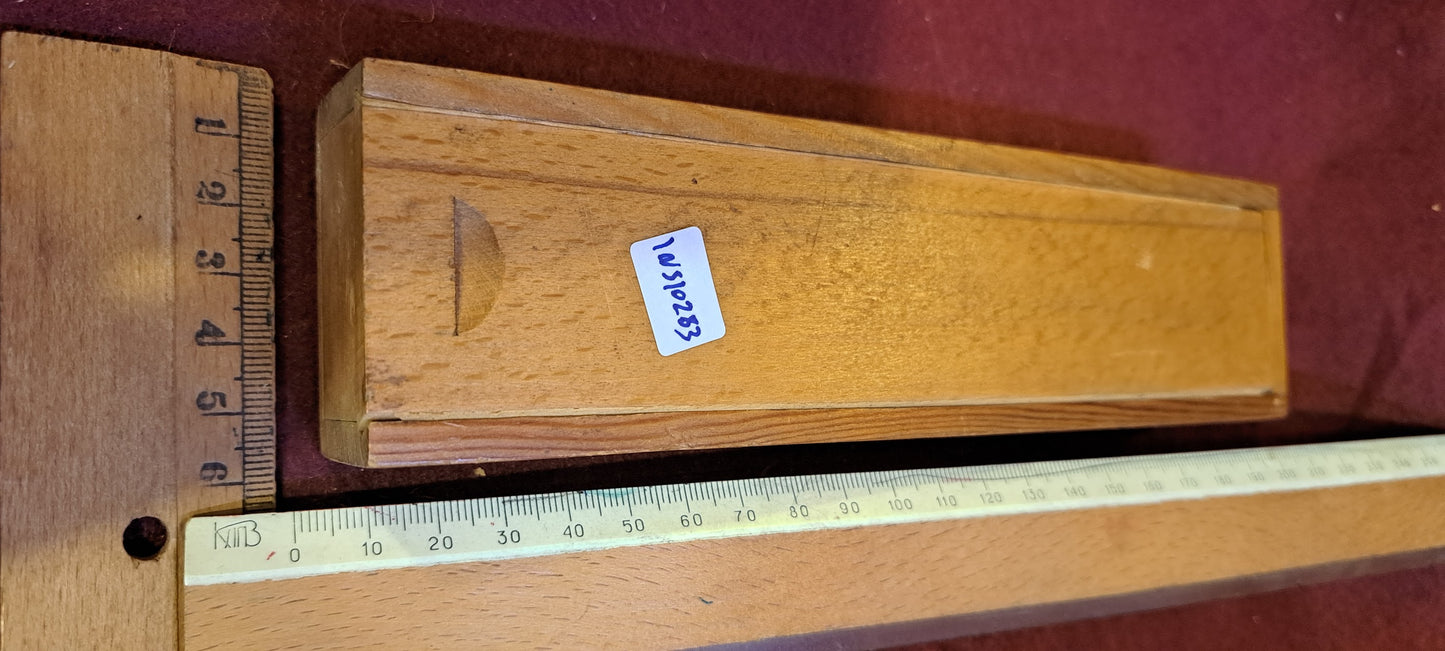 Vintage Power leakage measuring device [INS10283]