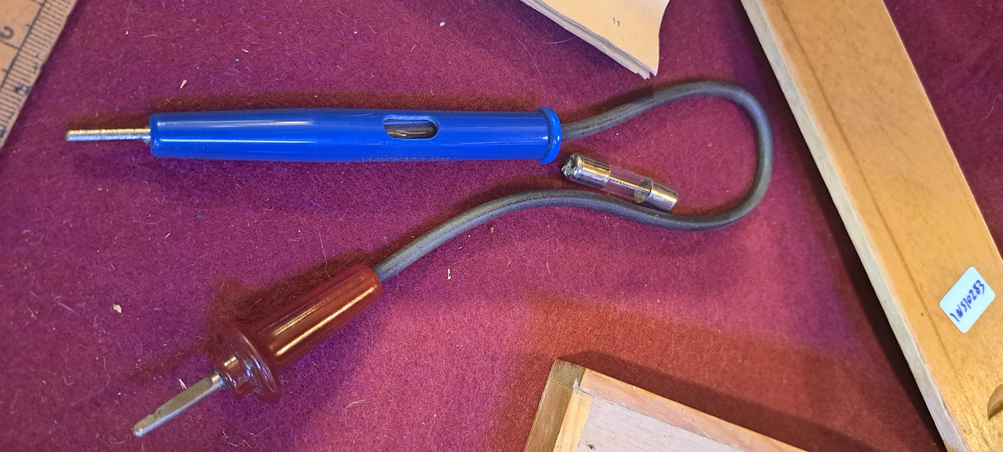 Vintage Power leakage measuring device [INS10283]