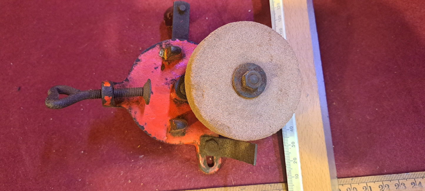 Vintage manual Lock grindstone [TOL10169]
