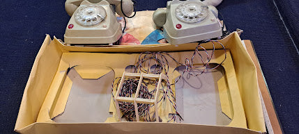 Vintage Intercom 2 telphone toy [INS10282]