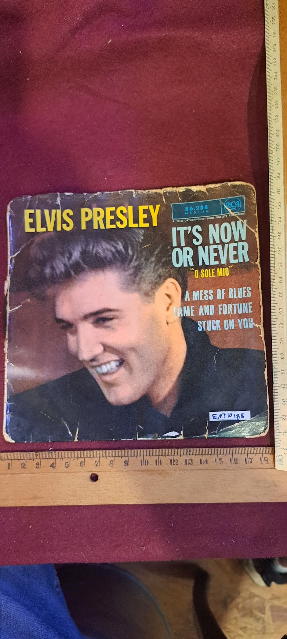 Elvis Presley it's now or never small record [ENT10188]