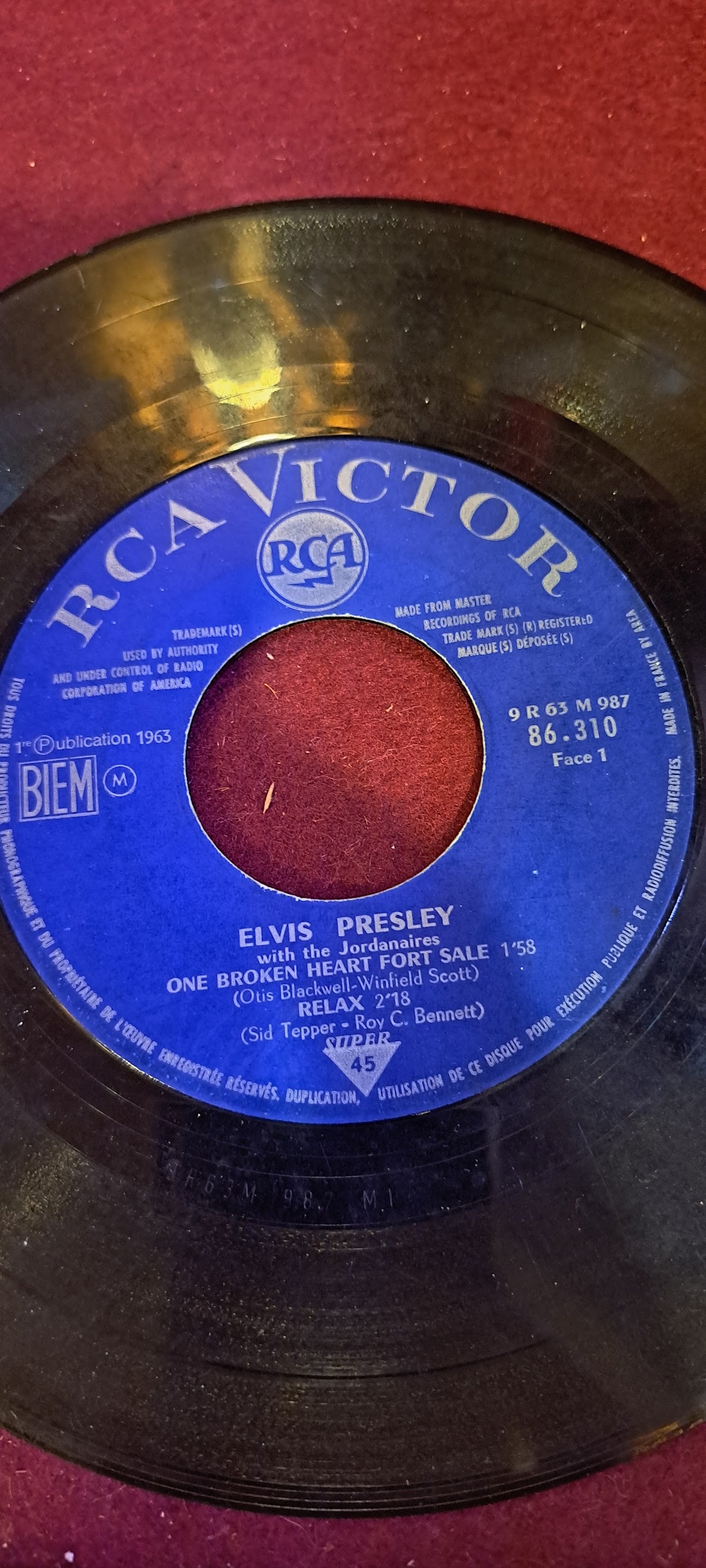 Elvis Presley it's now or never small record [ENT10188]