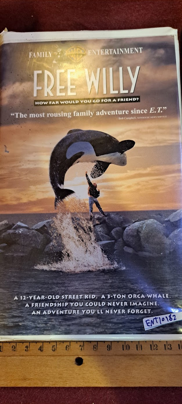 Release Willy video cassette VHS [ENT10182]