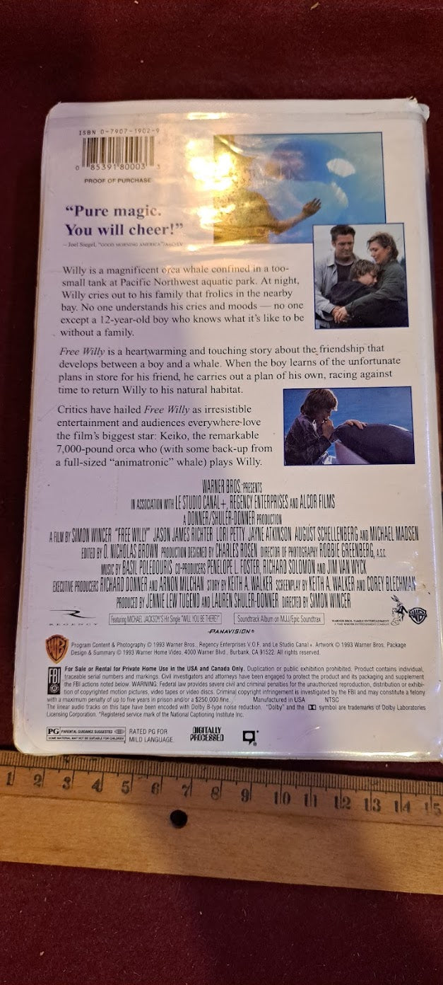 Release Willy video cassette VHS [ENT10182]