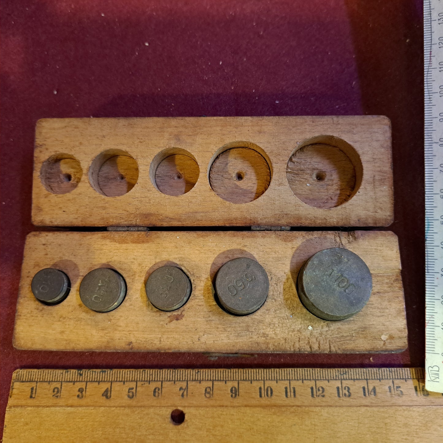 Vintage Libra weights set [TOL10180]