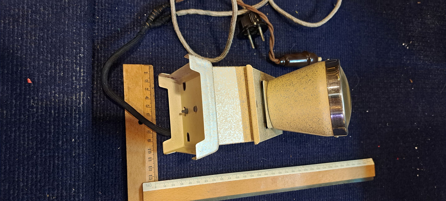 Antique slide projector [INS10327]