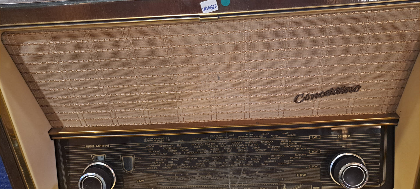 Antique wooden tubes radio [INS10322]*for Israel local market only*