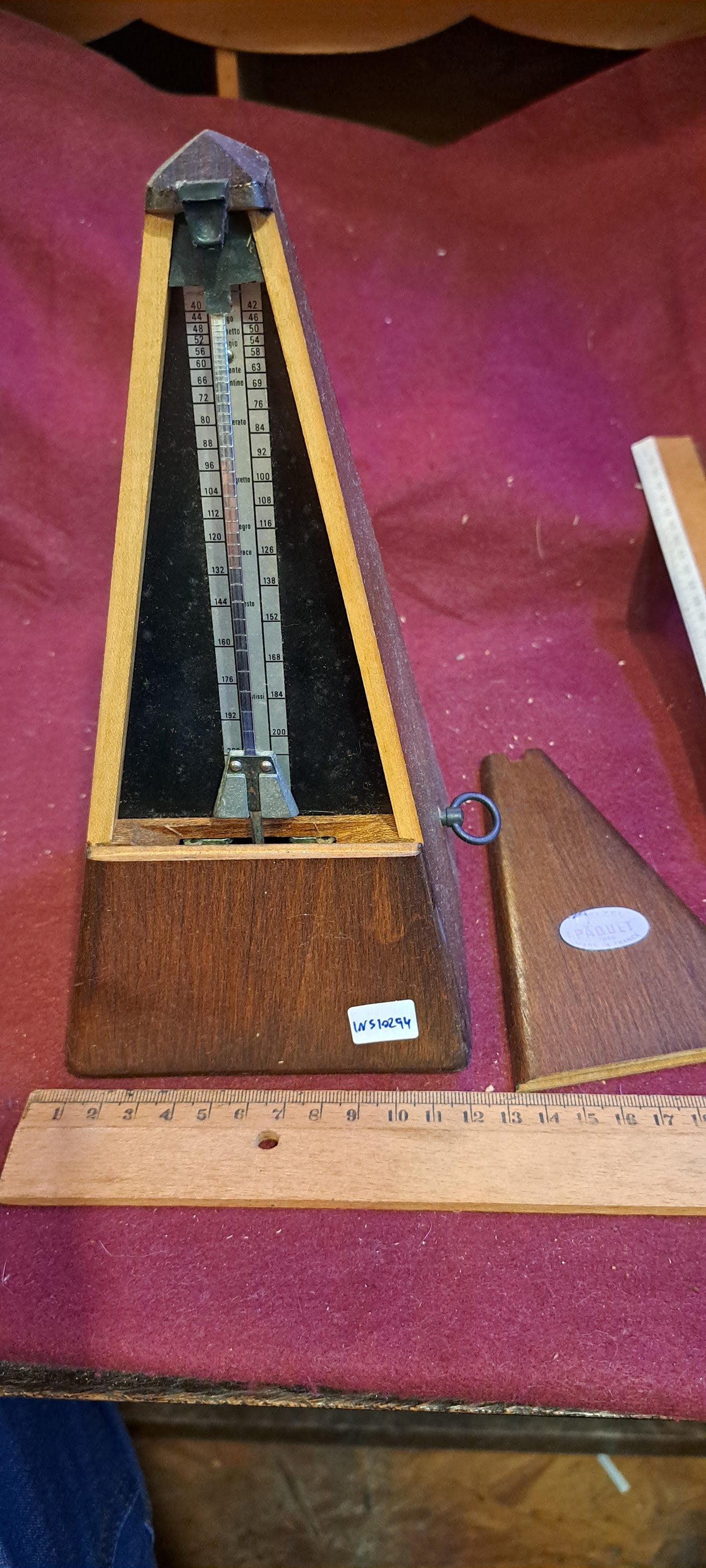 Antique metronome [INS10294]