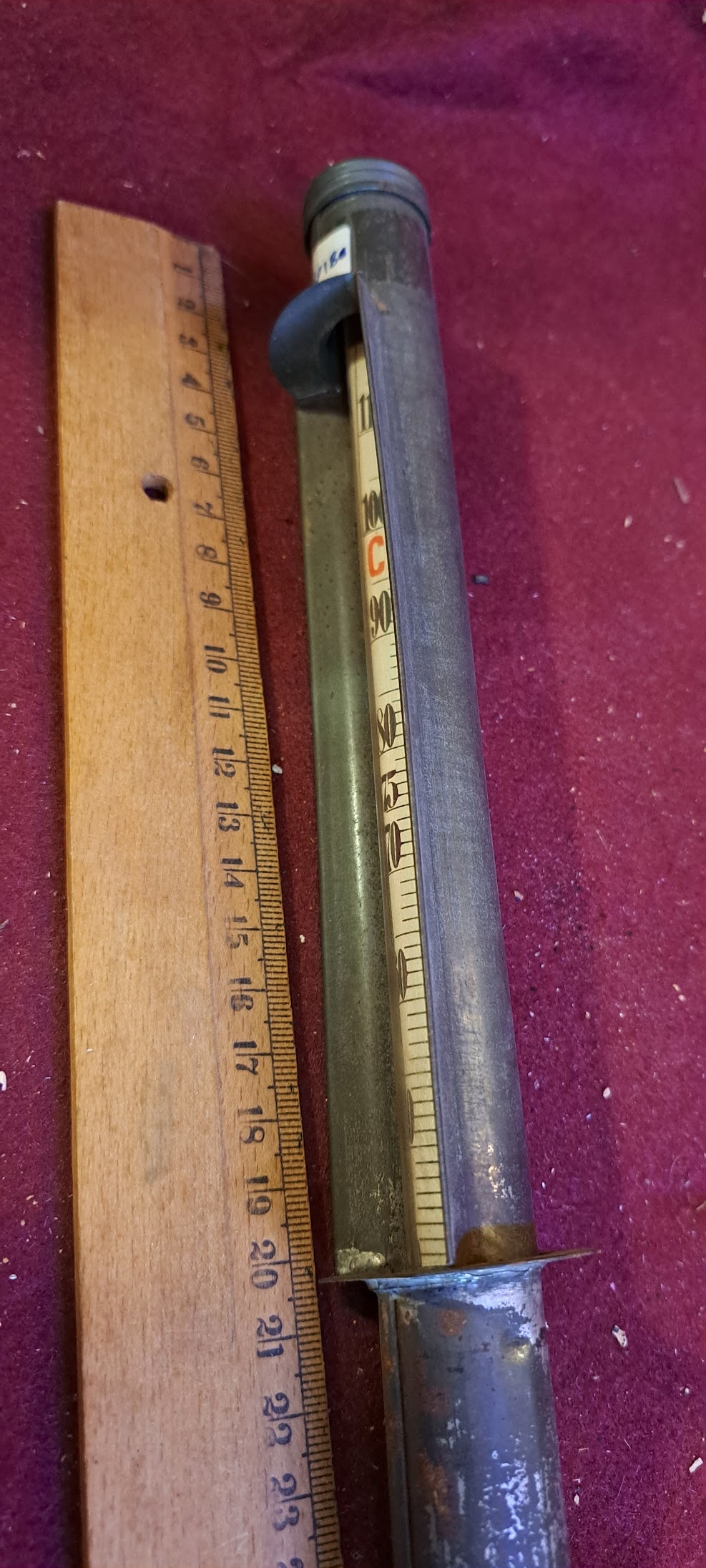 Vintage industrial Thermometer [TOL10180]