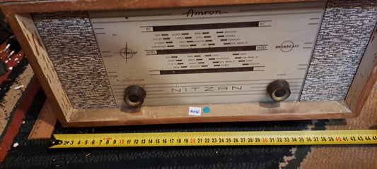 Antique wooden tubes radio - Nitzan Amron [INS10361] *for Israel local market only*