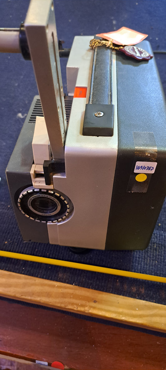 Vintage movie projector [INS10387]*for Israel local market only*