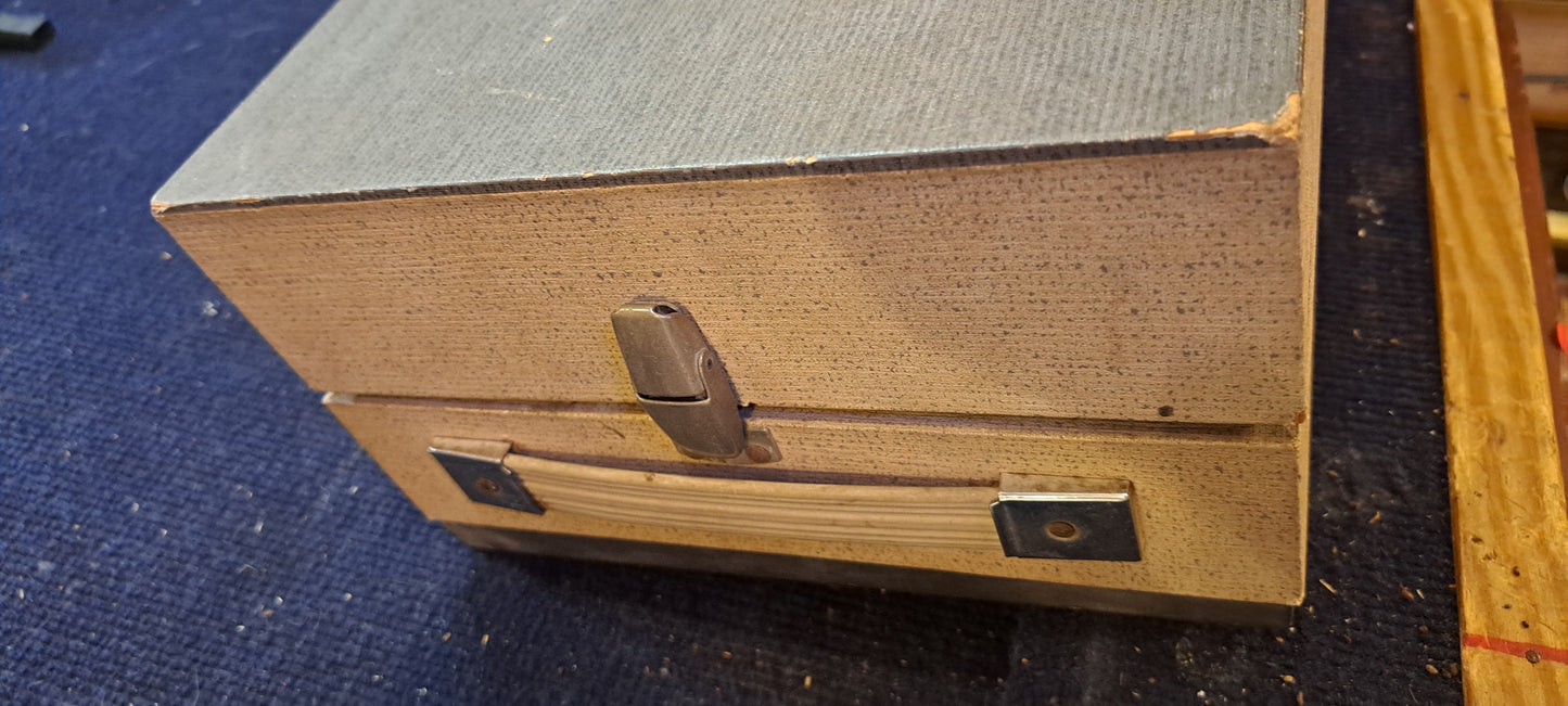 Record player [INS10347]*for Israel local market only*