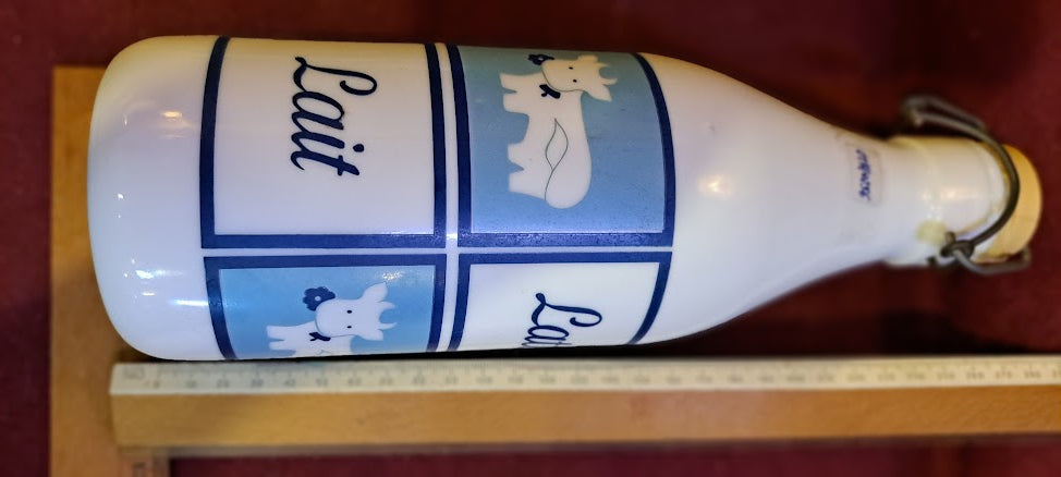 Vintage milk bottle [OTH10256]