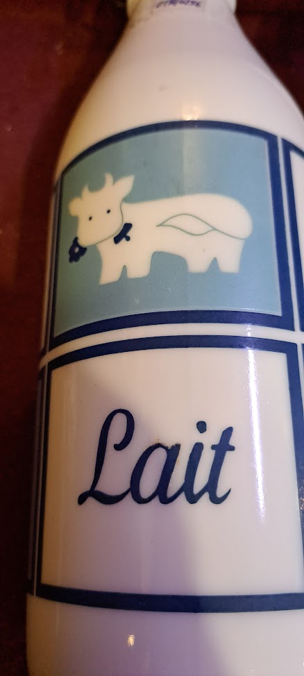 Vintage milk bottle [OTH10256]