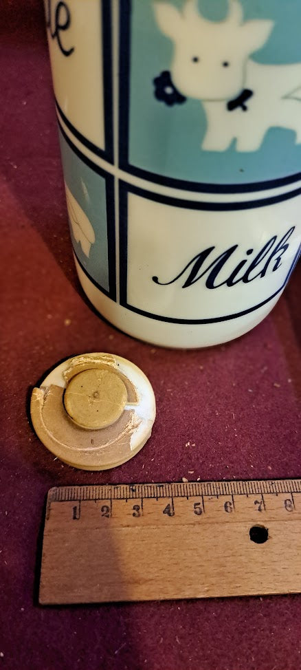 Vintage milk bottle [OTH10256]