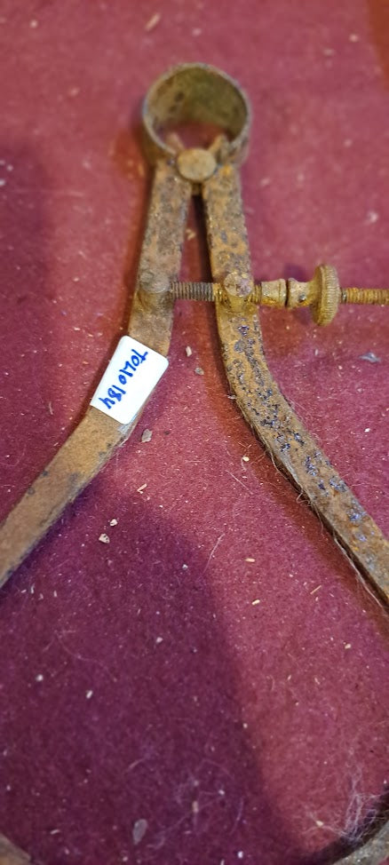Antique metal starrett spring calipers [TOL10184]