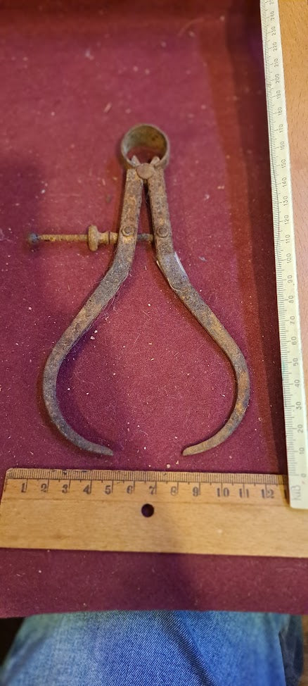 Antique metal starrett spring calipers [TOL10184]