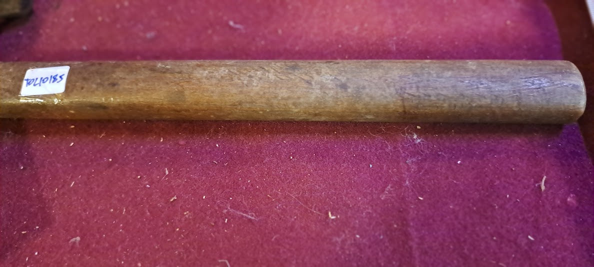 Vintage carpenter hammer [TOL10185]