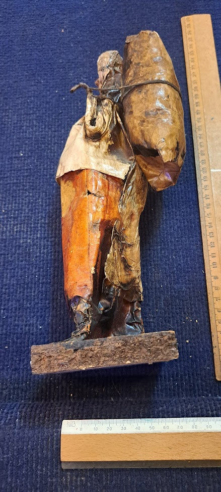 Paper handmade art figurine [ART10172]
